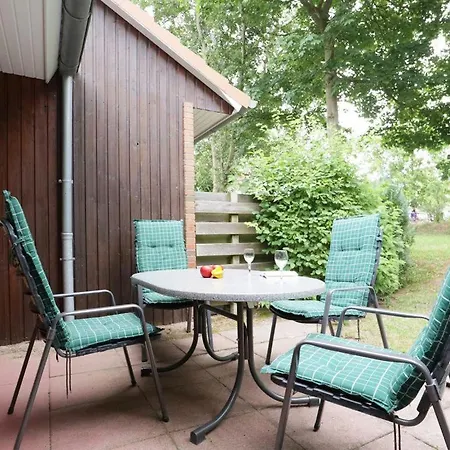 Urlauberdorf 24b 公寓 *